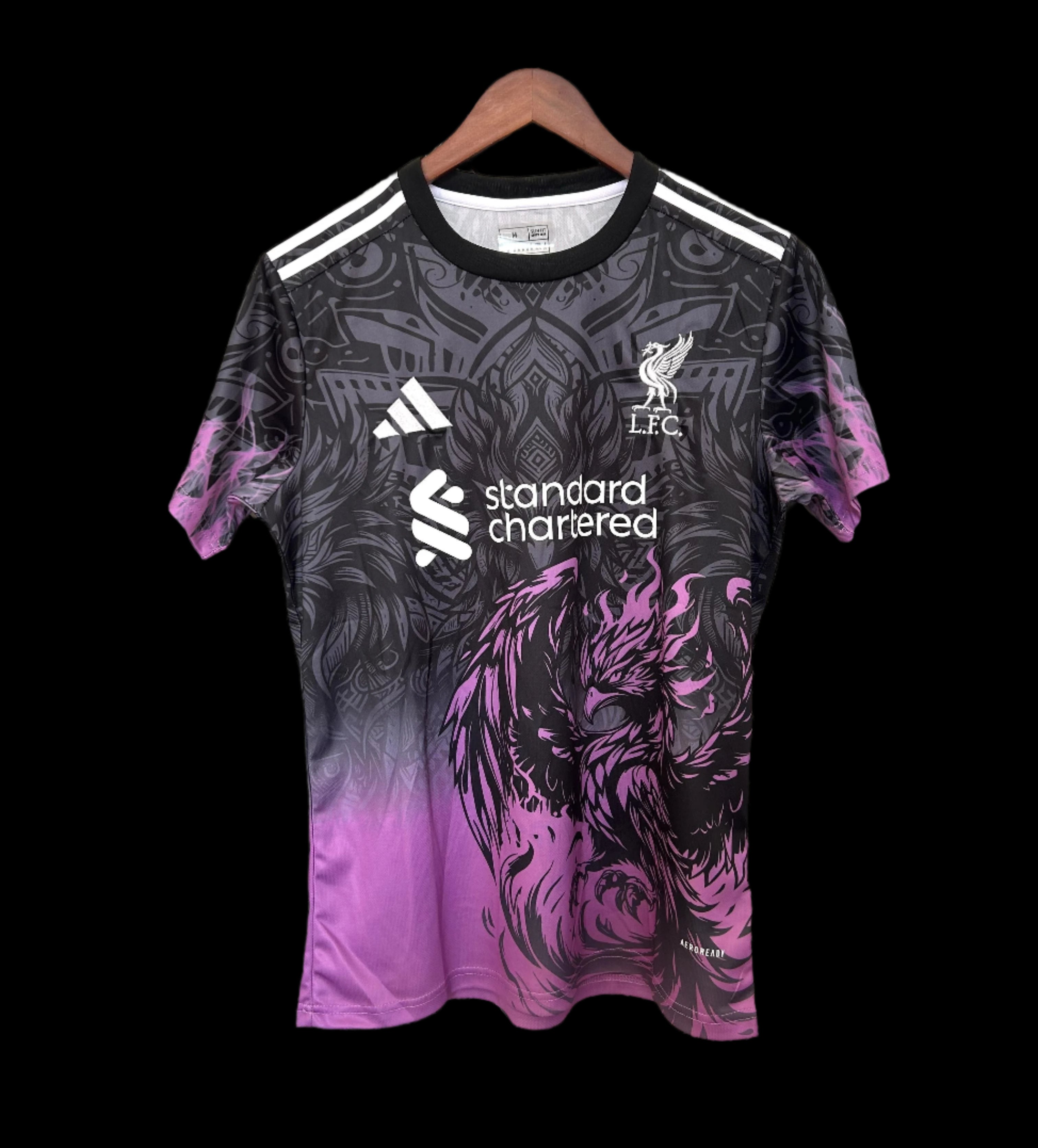 Kit spécial Liverpool violet Aigle Phénix