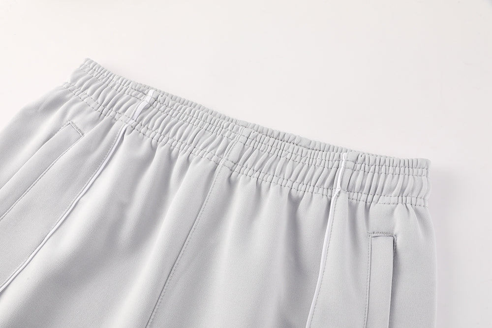Survêtement veste blanche et grise d'avant-match Real Madrid