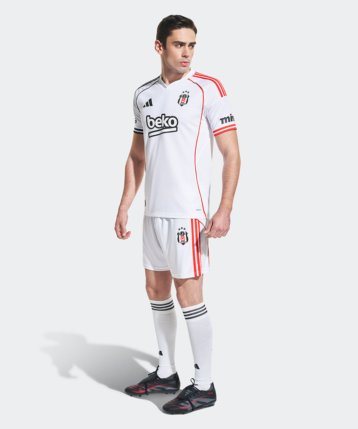 Maillot domicile de Besiktas 2025/26