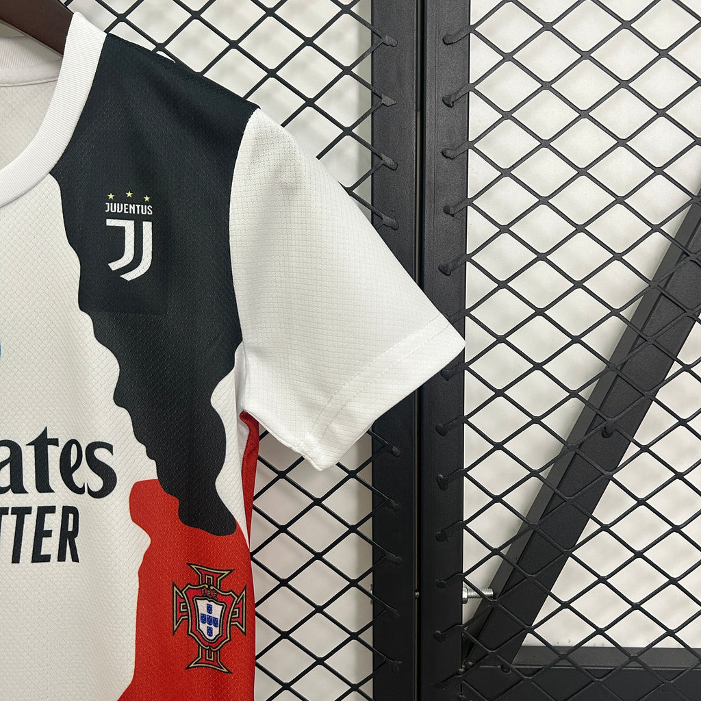 Kit Enfant Édition Spéciale Ronaldo CR7