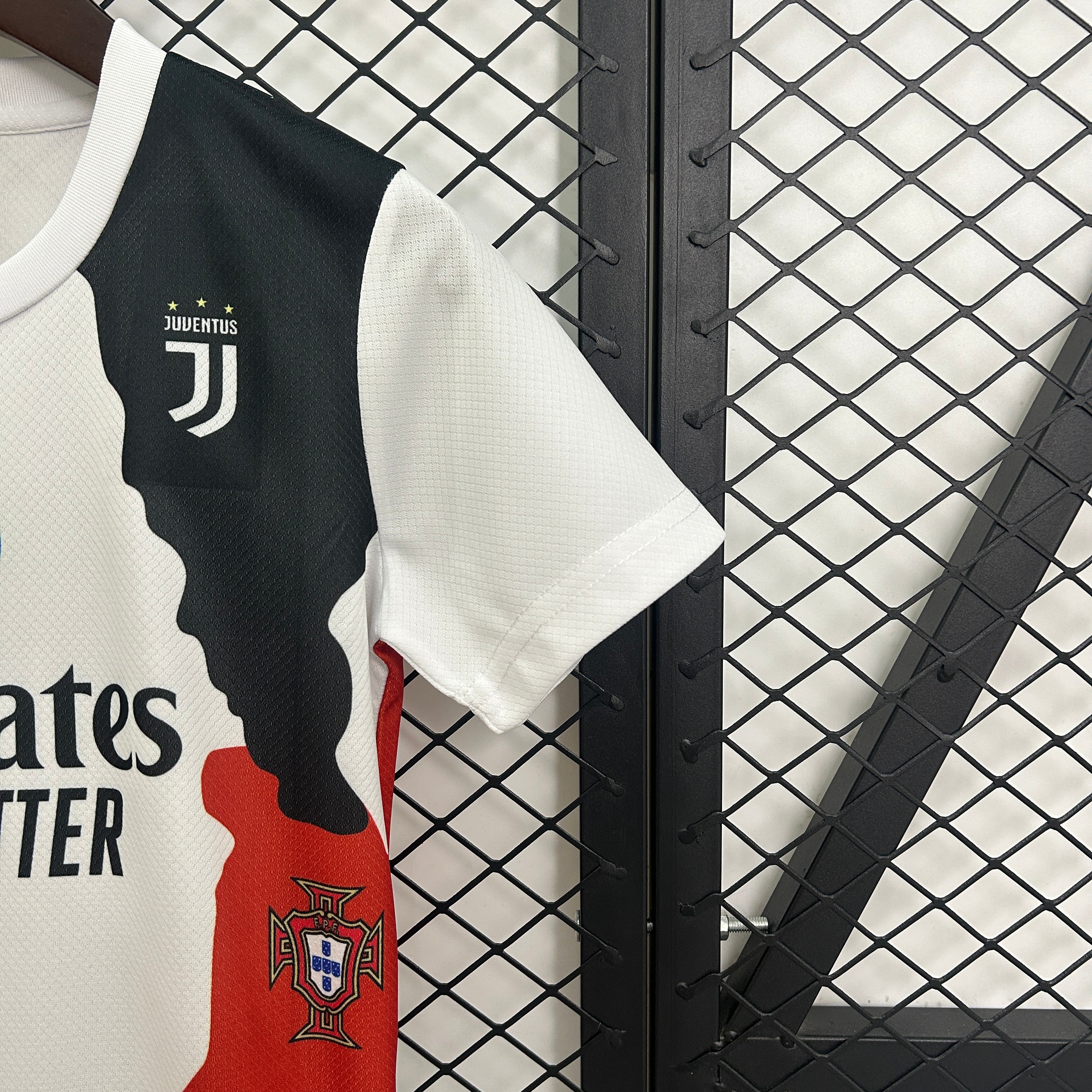 Ronaldo CR7 Special Edition Kids Kit