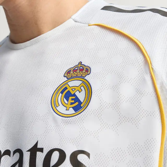 Real Madrid Home Player Version Long Sleeve Jersey 2025/26