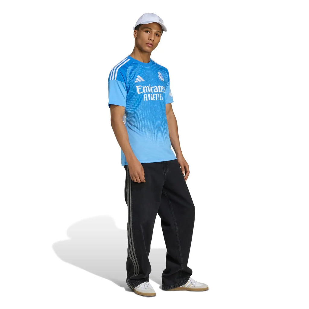 Real Madrid Goalkeeper Jersey 2025/26