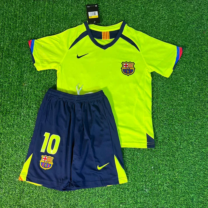 Barcelona Classic 2005-06 with Messi 30 Kids KIT