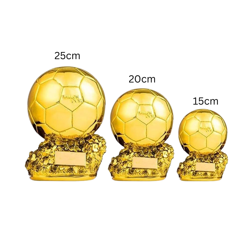Réplique du trophée du Ballon d'Or