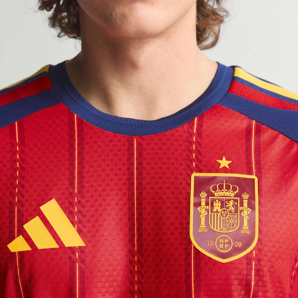Spain 2026 Men's Home Long-Sleeve Soccer Jersey