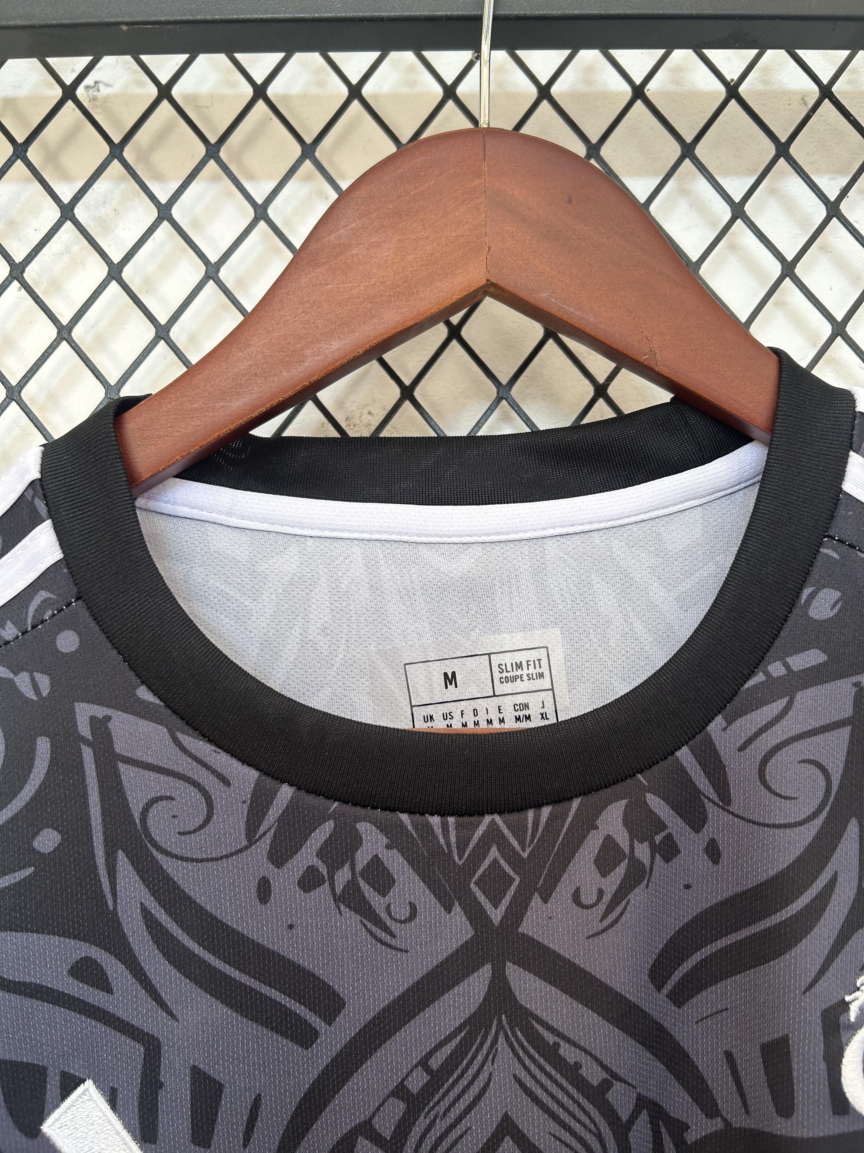 Kit Spécial Liverpool Orange Phoenix