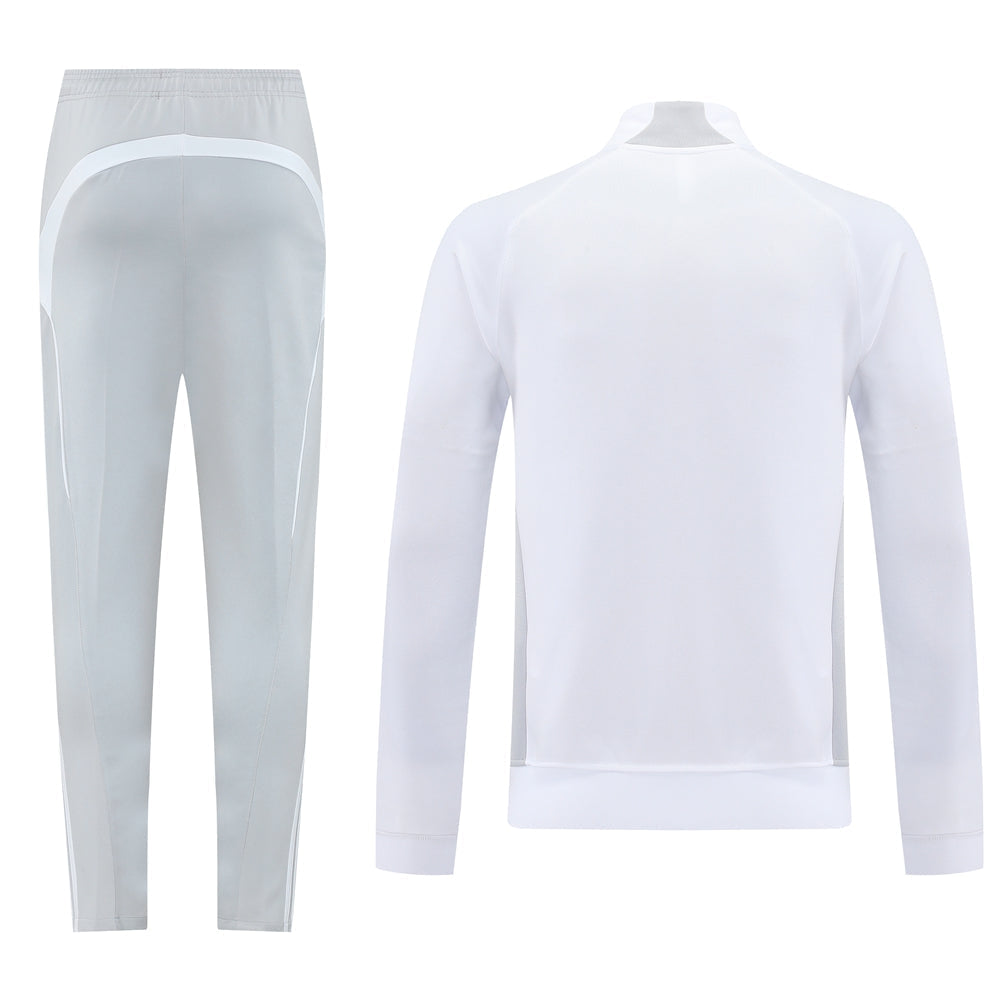 Survêtement veste blanche et grise d'avant-match Real Madrid