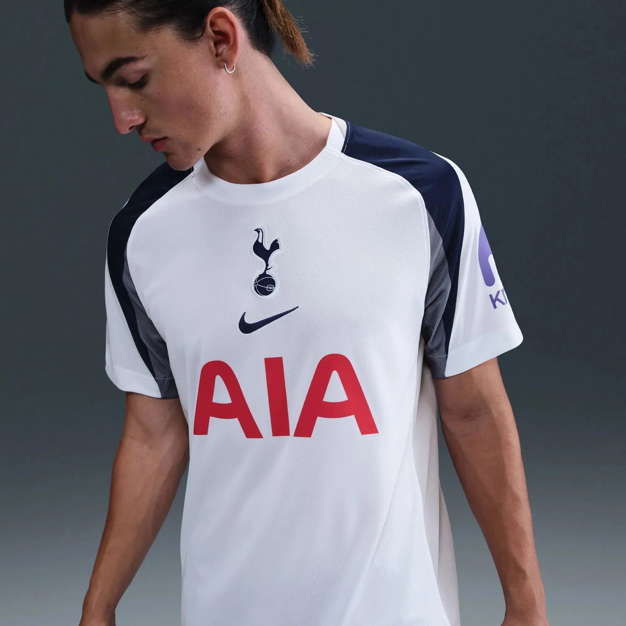 Tottenham 2025-26 Men's Stadium Home Soccer Jersey