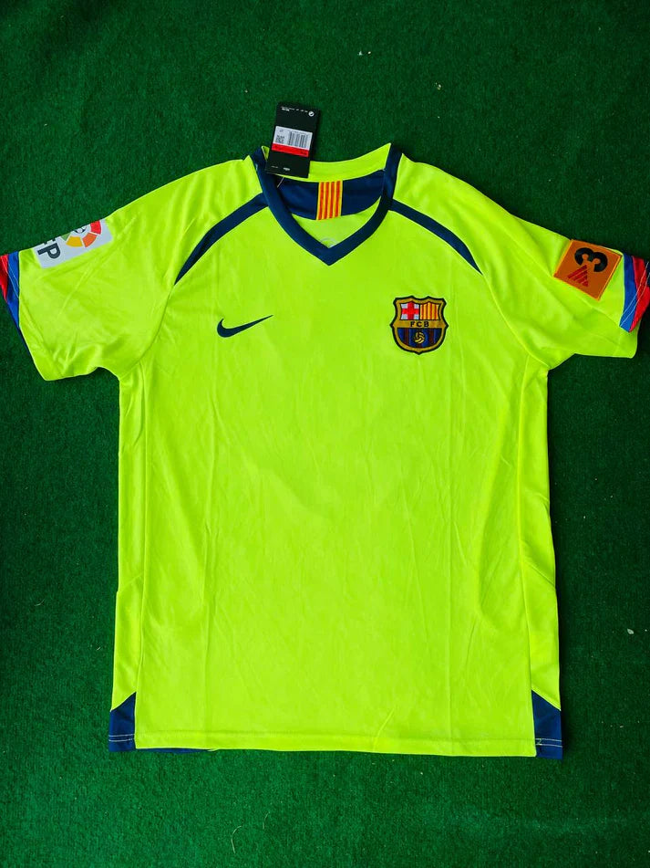 Barcelona Classic 2005-06 with Messi 30 Kids KIT